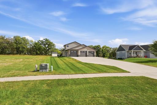 4625 Redbird Lane SE, Alexandria, MN 56308