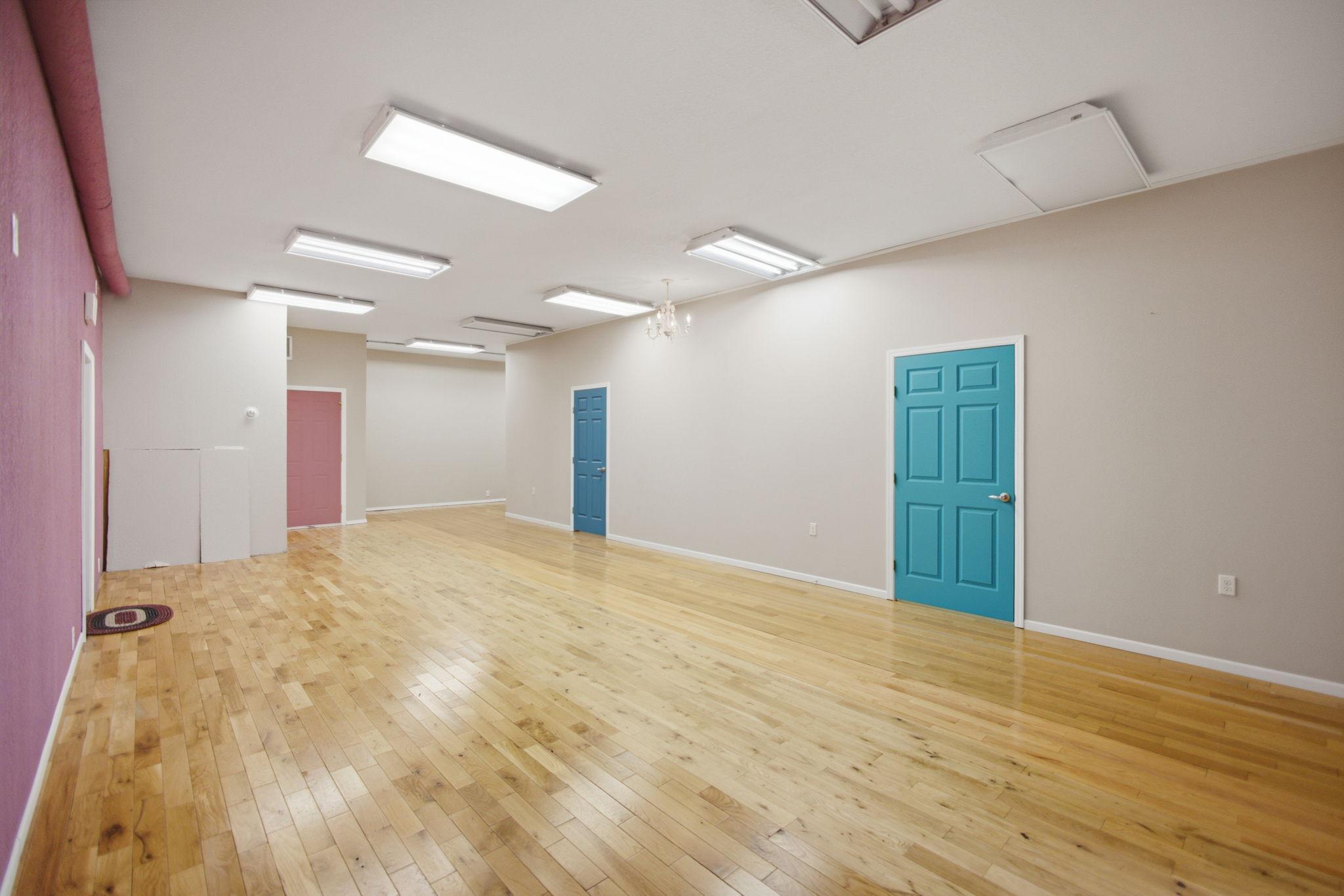 4-web-or-mls-22-2nd-ave-w.jpg
