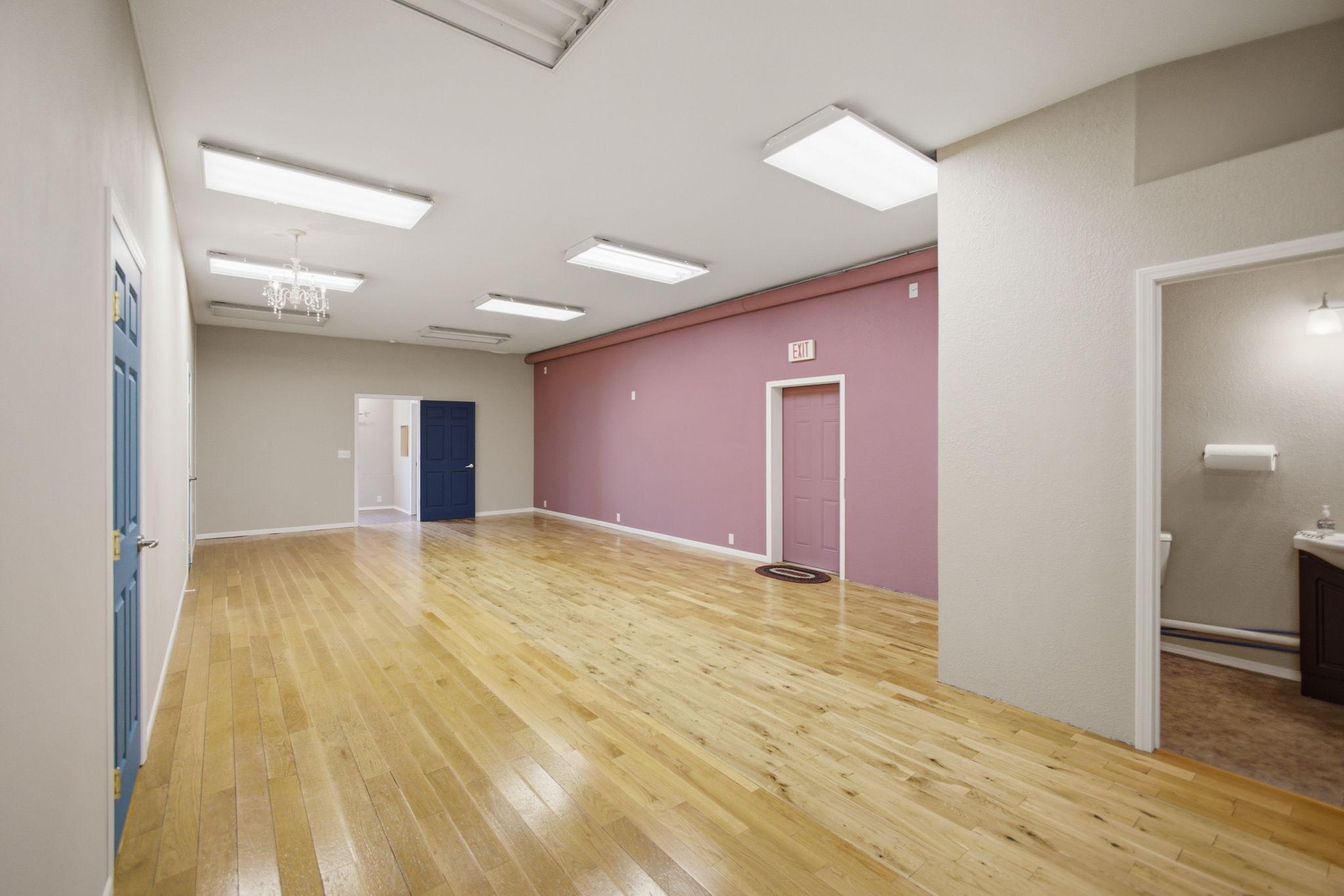 8-web-or-mls-22-2nd-ave-w.jpg