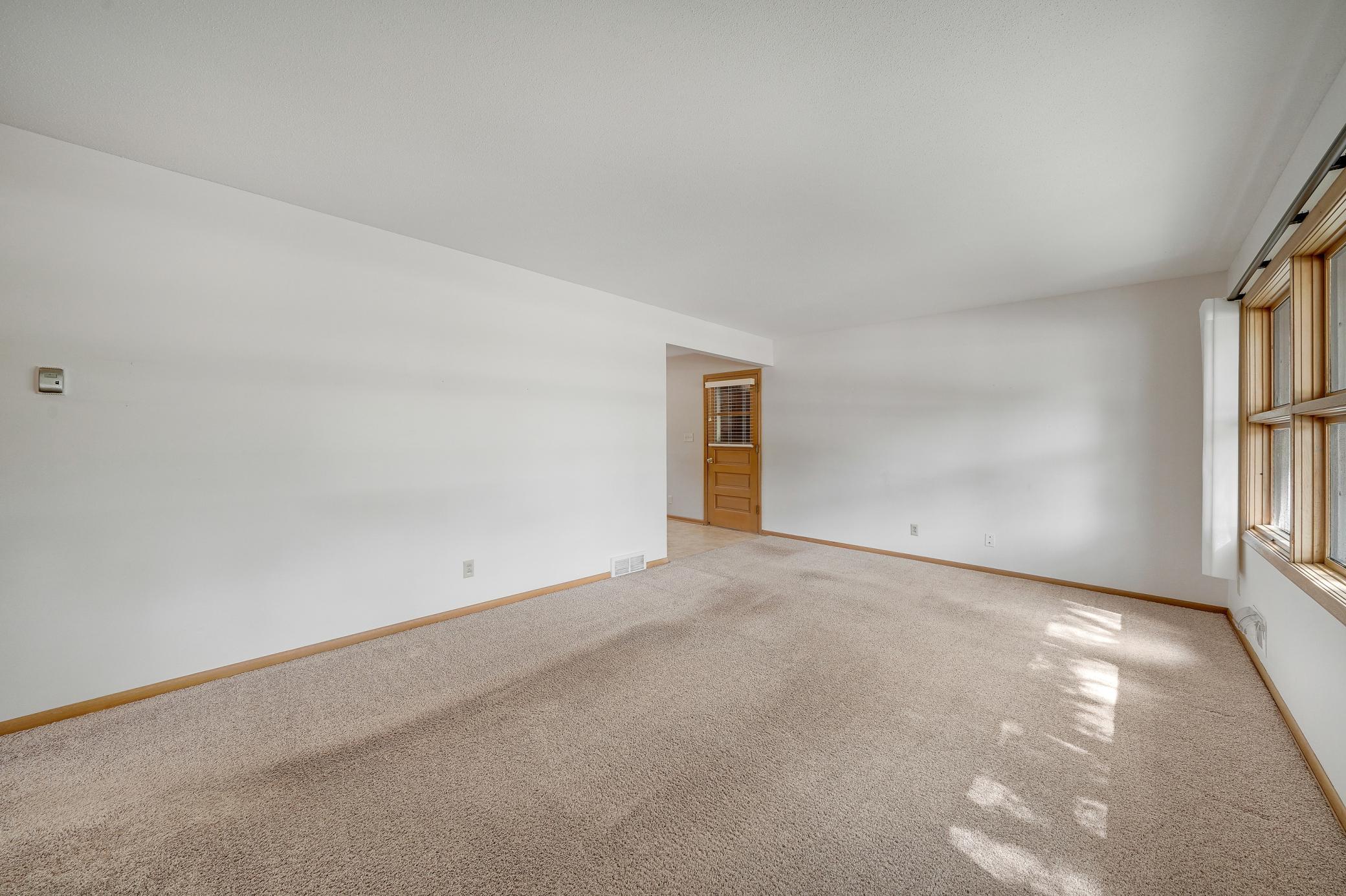 8710Photography-High-Resolution-903-Parallel-Street-Chaska-MN-55318-55318-6.jpg