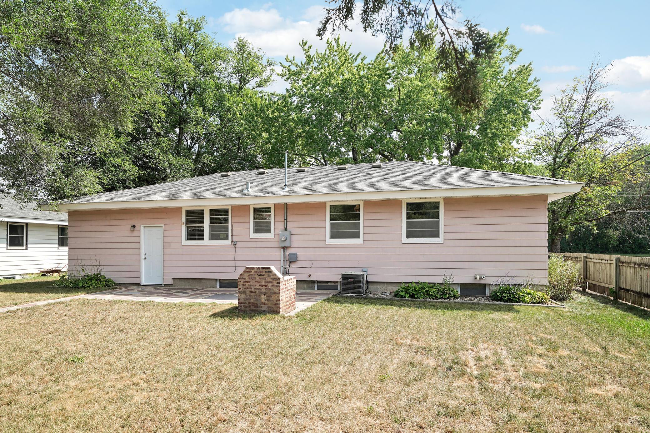 8710Photography-High-Resolution-903-Parallel-Street-Chaska-MN-55318-55318-39.jpg