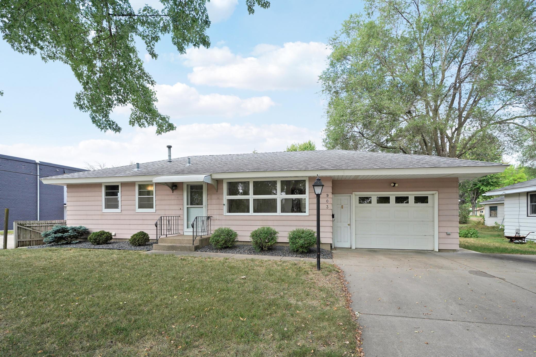 8710Photography-High-Resolution-903-Parallel-Street-Chaska-MN-55318-55318-2.jpg