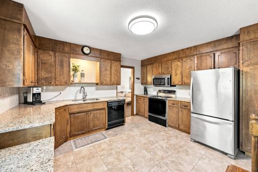 2323 19 1/2 Street S, Moorhead, MN 56560