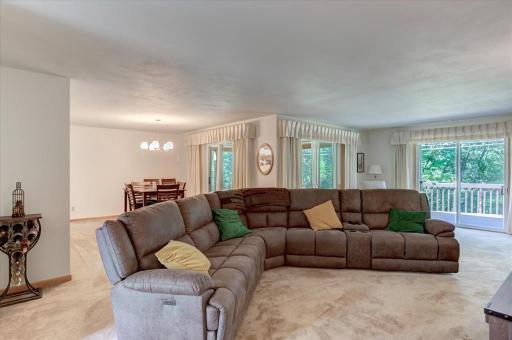 1121 River Heights Road, Menomonie, WI 54751