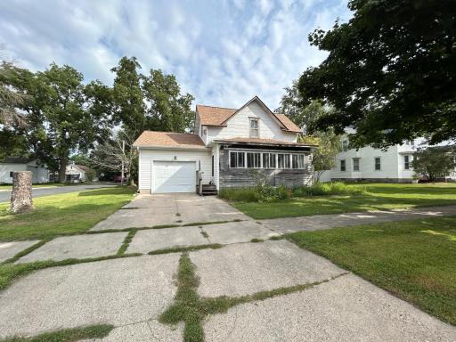 140 2nd Street NW, Blooming Prairie, MN 55917