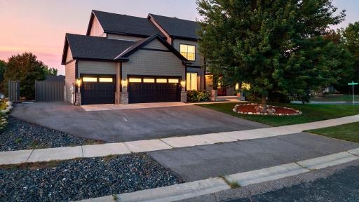 7242 205th Street W, Lakeville, MN 55044