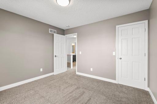 7242 205th Street W, Lakeville, MN 55044
