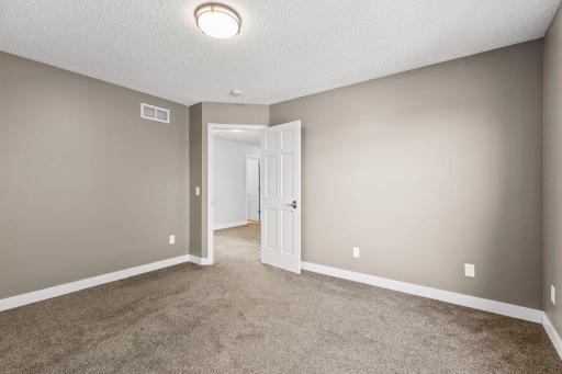 7242 205th Street W, Lakeville, MN 55044