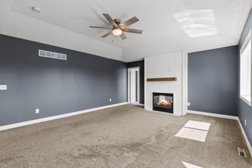 7242 205th Street W, Lakeville, MN 55044