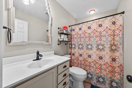Main level full bathroom