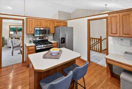 4975 Lincoln Drive, Edina, MN 55436