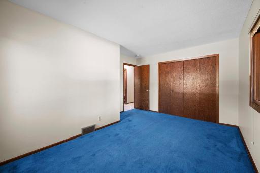 801 E 102nd Street, Bloomington, MN 55420