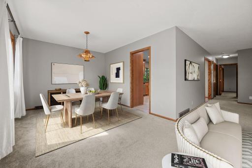 801 E 102nd Street, Bloomington, MN 55420