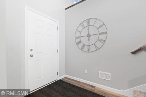 10832 165th Avenue NW, Elk River, MN 55330