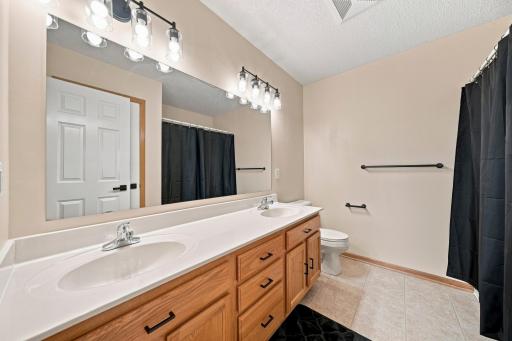 563 Summit Avenue, Dundas, MN 55019