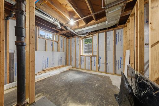 418 Prairie Avenue, Faribault, MN 55021