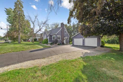 418 Prairie Avenue, Faribault, MN 55021