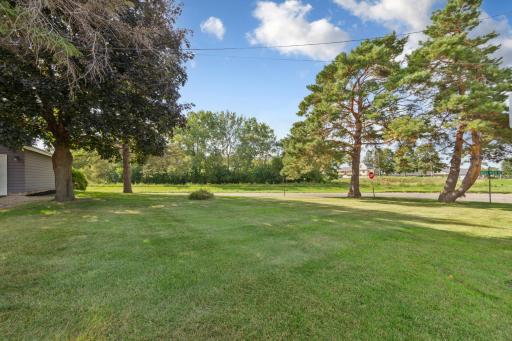 418 Prairie Avenue, Faribault, MN 55021