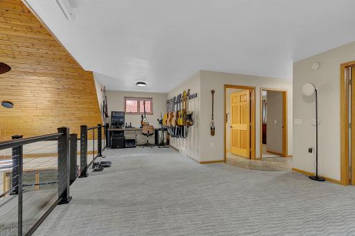 Family Room 10X30
