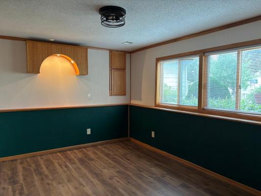7101 Upper 17th Street N, Oakdale, MN 55128