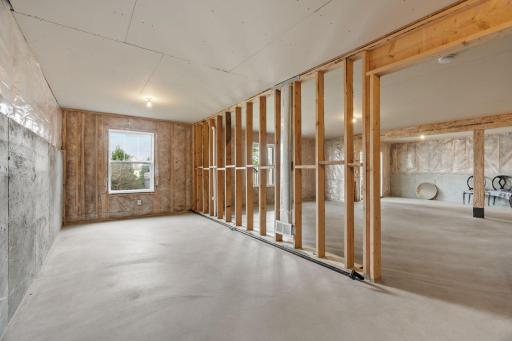 Space for the 6th bedroom plus an additional bath!
