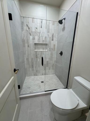 Ensuite Bath Bedroom 4