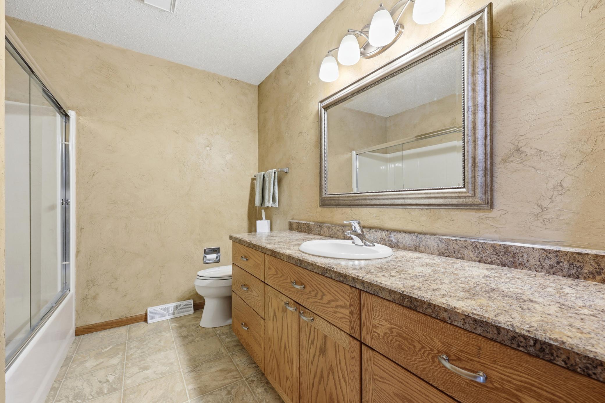 Upper Bathroom