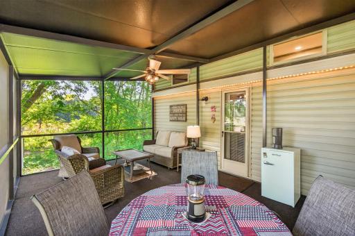 This will be the place you will never get tired of. Peaceful and private while enjoying all kinds of weather..