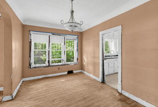 19_540_Central_Ave_S-Dining_room-0999.jpg