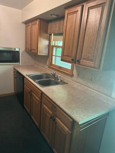 4207 Halifax Avenue N, Robbinsdale, MN 55422