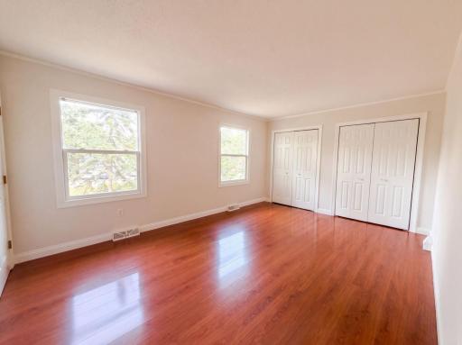 868 Wescott Square, Eagan, MN 55123