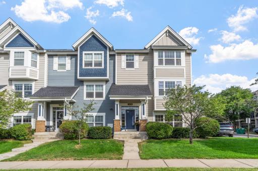 Photo for 15650 Cobblestone Lake Parkway, 1105, Apple Valley, MN 55124 - listing #7133260 15650 Cobblestone Lake Parkway, 1105, Apple Valley, MN 55124