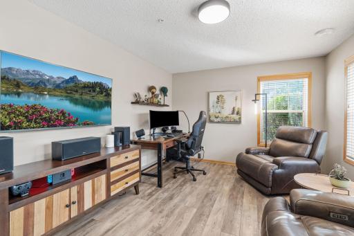 15650 Cobblestone Lake Pkwy