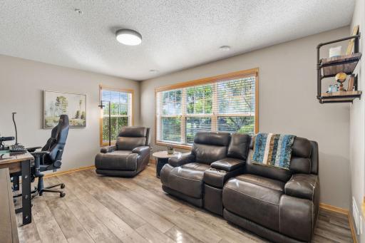 15650 Cobblestone Lake Pkwy