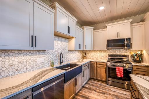 112 W Winnie Estate Way NE, Bena, MN 56626
