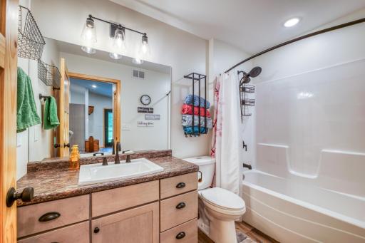 112 W Winnie Estate Way NE, Bena, MN 56626