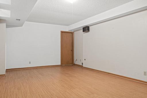 9339 Cedar Lake Rd-33.jpg
