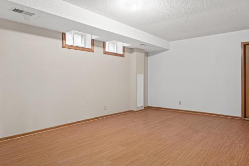 9339 Cedar Lake Rd-32.jpg