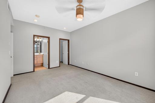 2818 Aldrich Avenue S, 103, Minneapolis, MN 55408