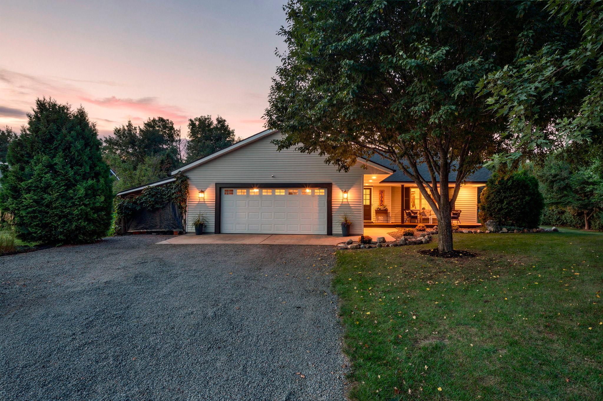 Property photo for 31795 Lakeway Drive NE, Cambridge, MN 55008