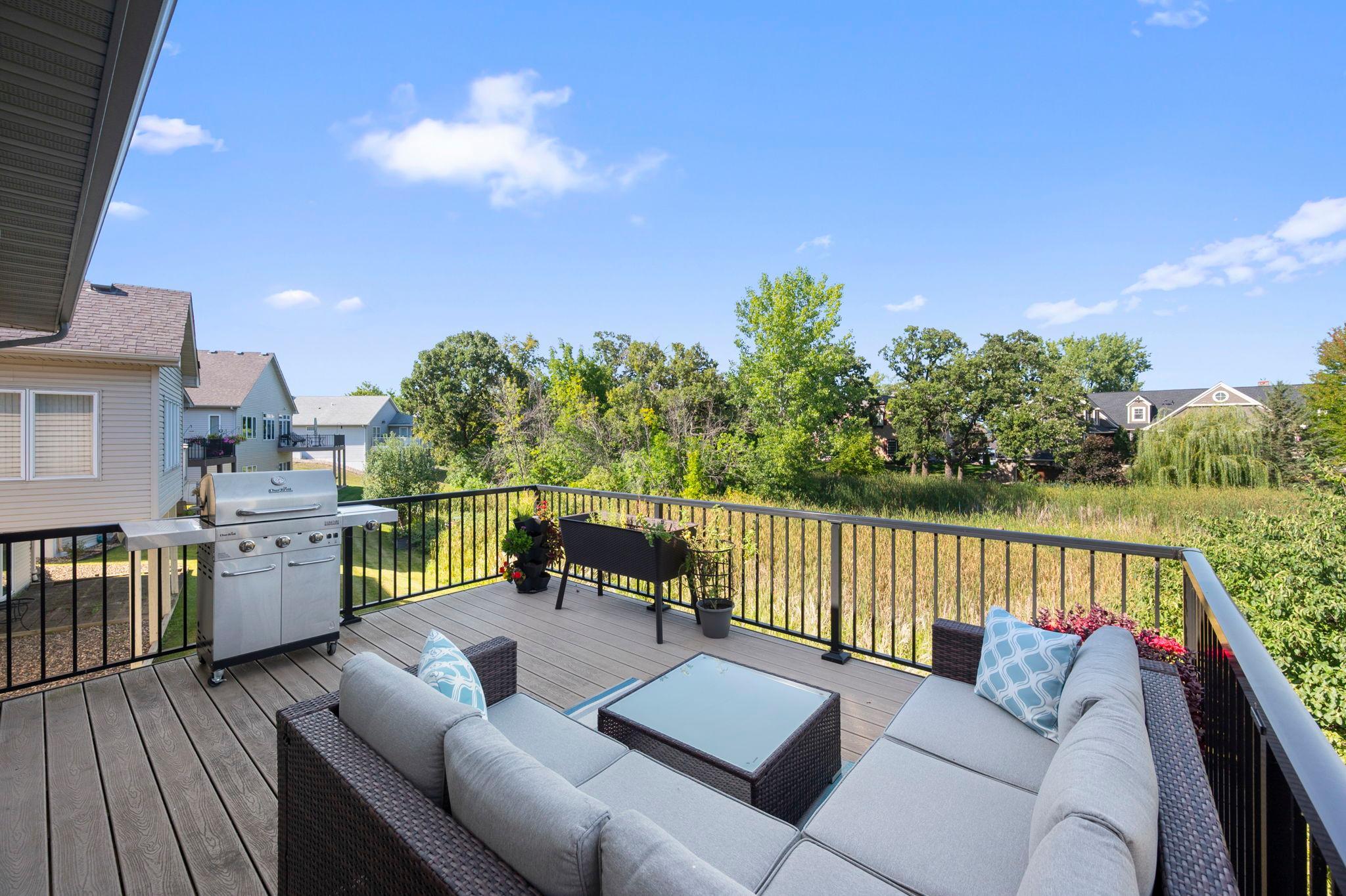 83-web-or-mls-1404 Beachcomber Blvd-259.jpg
