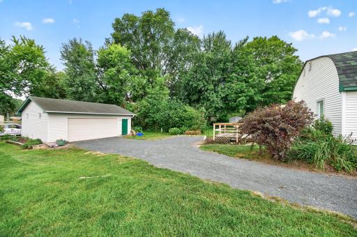 215 Franklin Avenue E, Delano, MN 55328