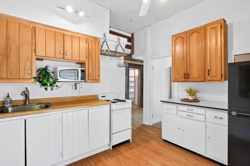 215 Franklin Avenue E, Delano, MN 55328