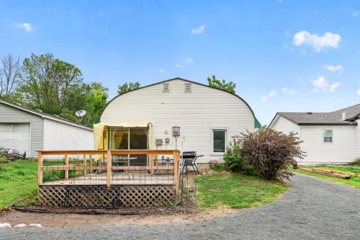 215 Franklin Avenue E, Delano, MN 55328