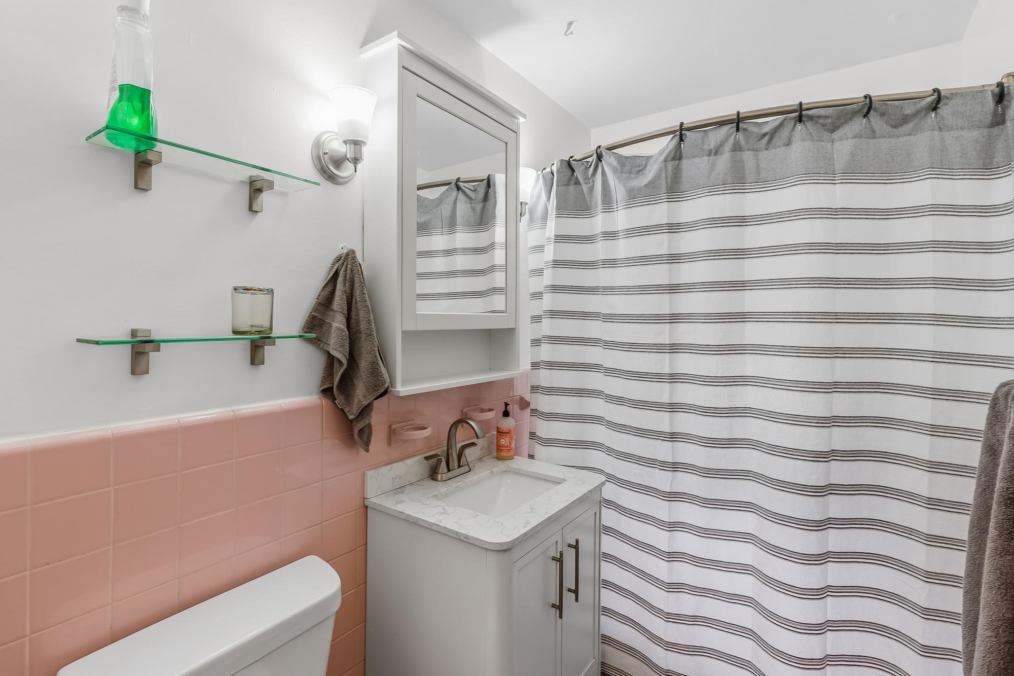 Main floor bath