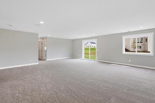 1280 136th Circle E, Rosemount, MN 55068