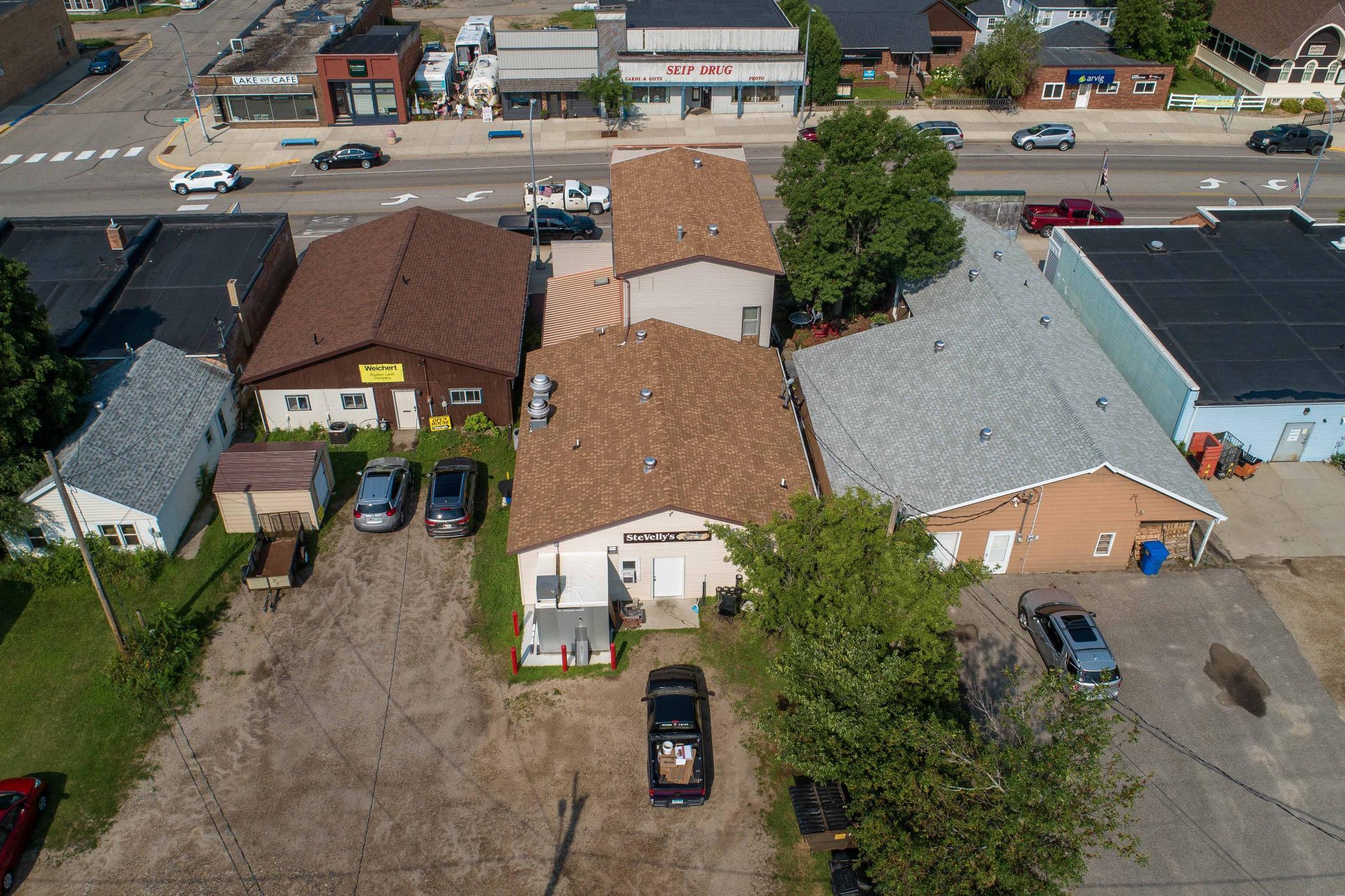 110 Lake Ave N-165.jpg