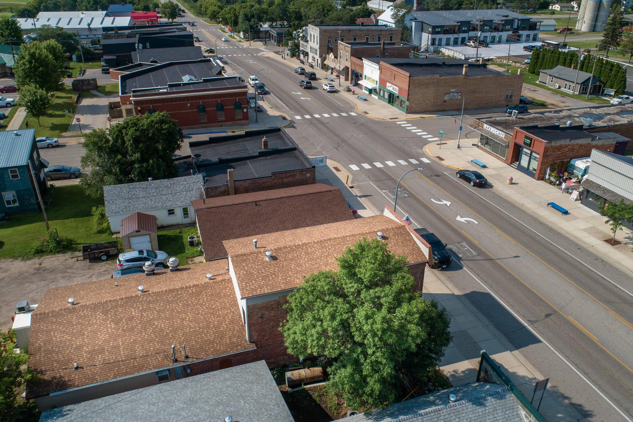 110 Lake Ave N-164.jpg