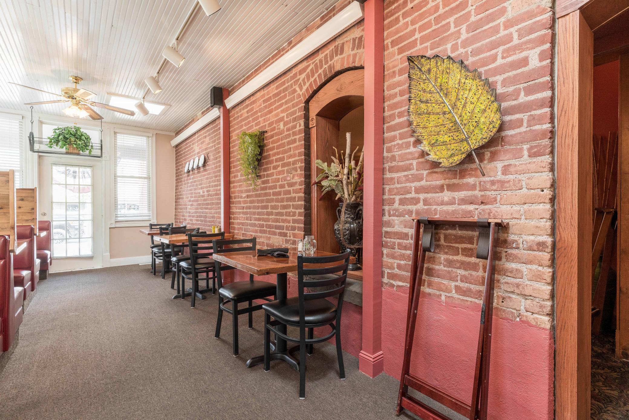 Indoor Poarch Seating