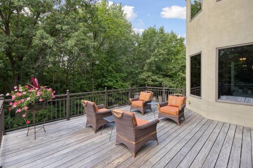 Ipe deck with stairs overlooks the 48 acre bluffs